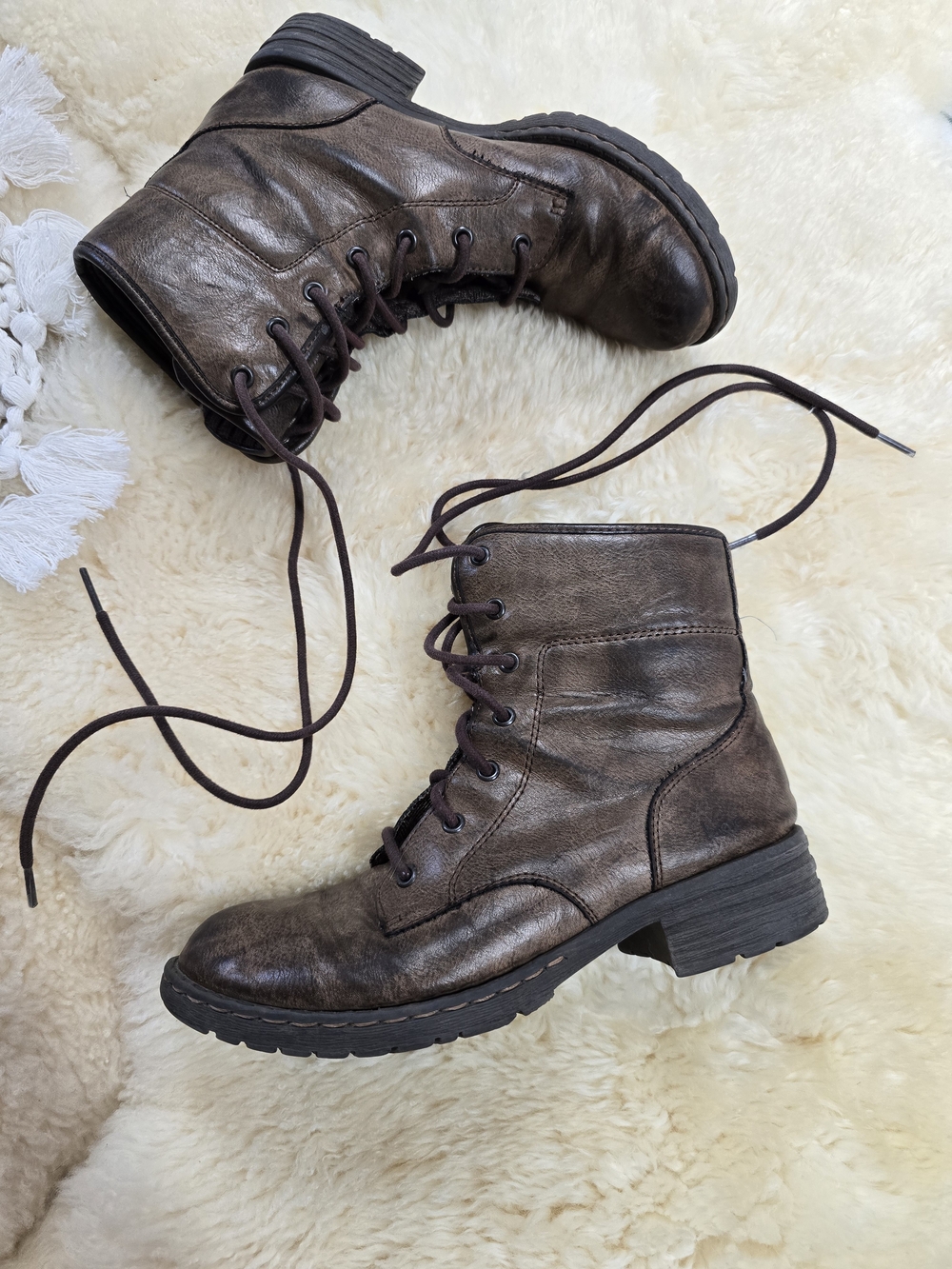 Women's 6.5 B.O.C. Brown Lace-Up Combat Boots